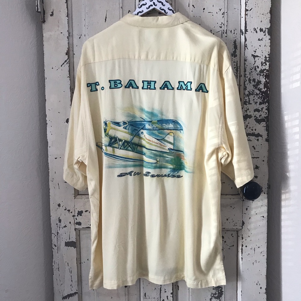 Tommy bahama air service button up